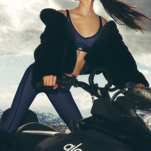 Alo Yoga Faux Fur Allure Jacket  Black - Picture 1 of 6